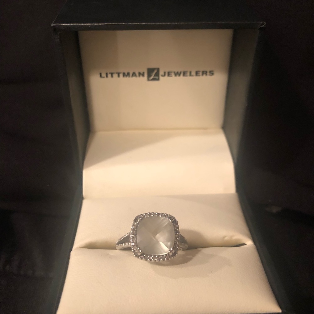 Green Amethyst Woman’s Ring